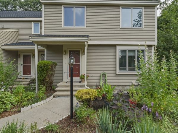 1 Tulip Circle, Unit 1, Haverhill, MA 01830