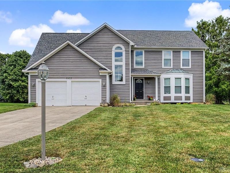 1933 Glen Meadow Way, Beavercreek, OH 45432 Photo 4