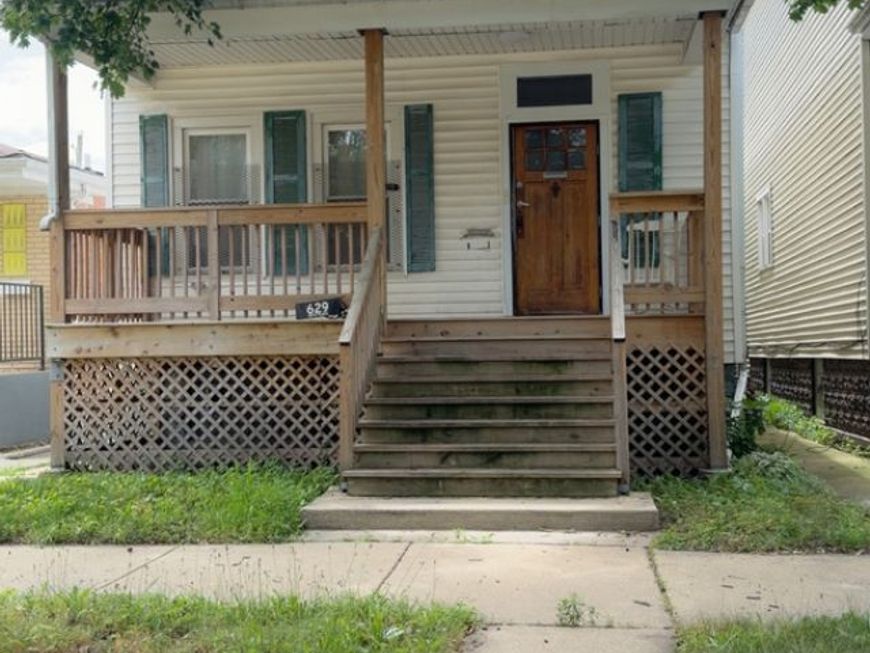 Main Photo