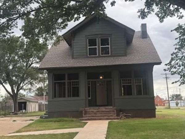 300 S Cordell Street, Cordell, OK 73632
