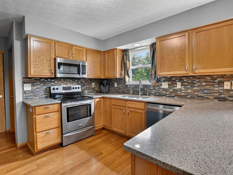 2710 Prairie Grass Drive, Lancaster, OH 43130 Photo 13