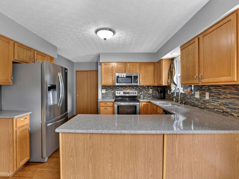 2710 Prairie Grass Drive, Lancaster, OH 43130 Photo 16