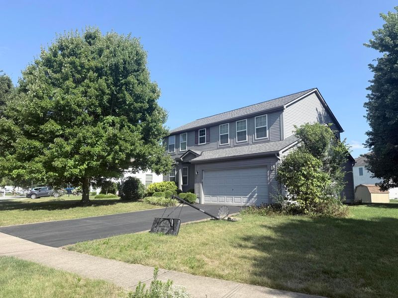 2710 Prairie Grass Drive , Lancaster, OH 43130 Photo 2