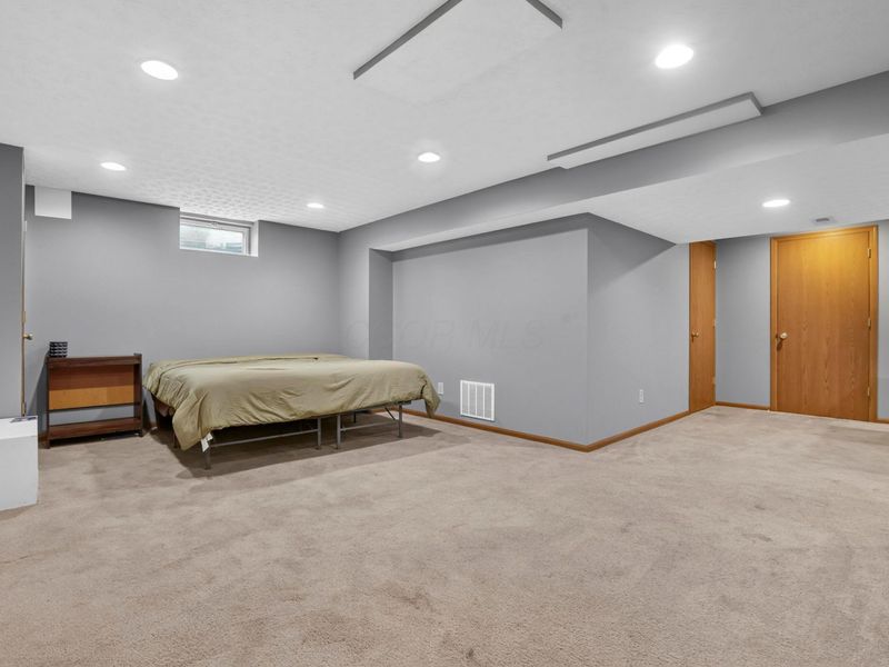 2710 Prairie Grass Drive, Lancaster, OH 43130 Photo 35