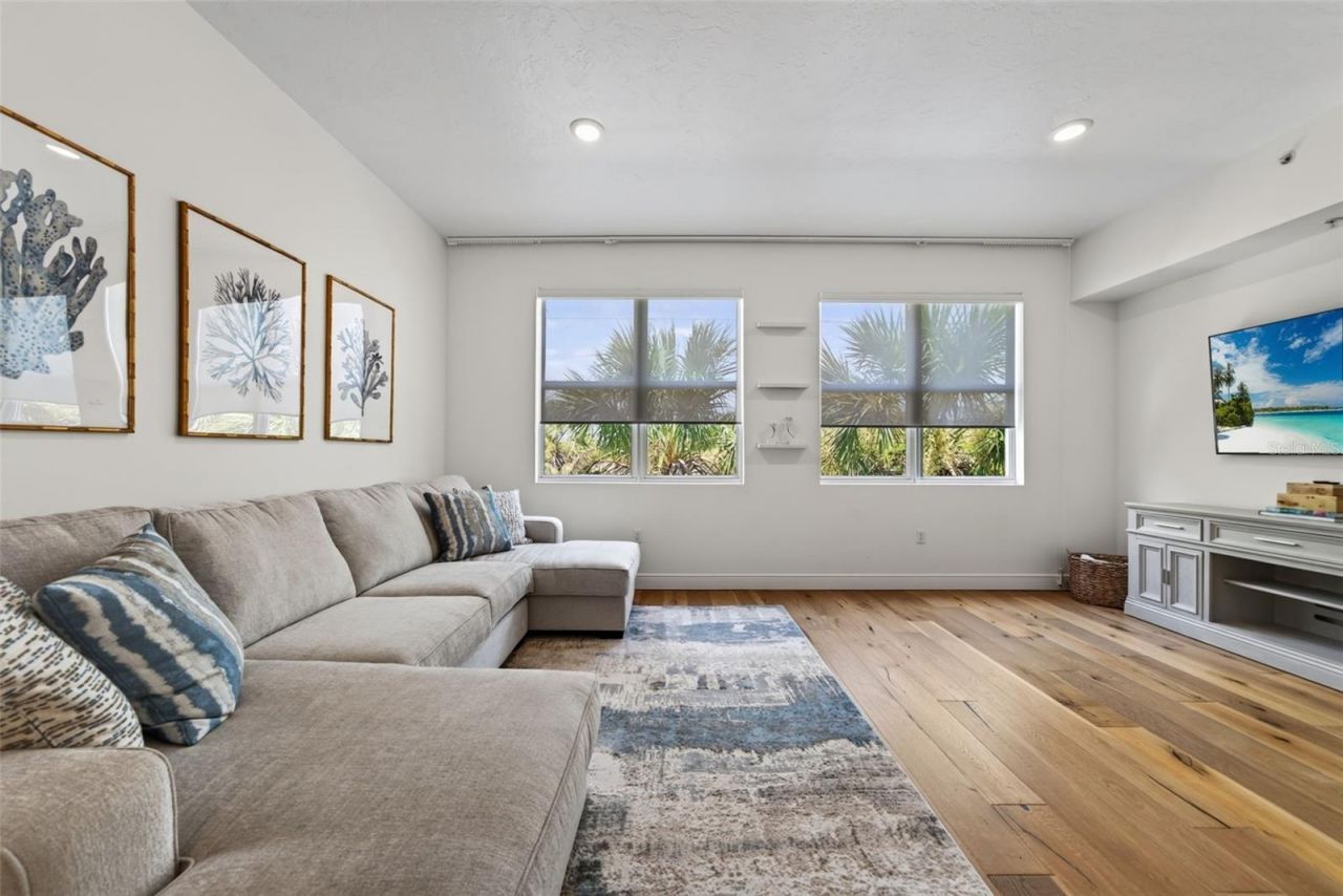 433 Central Avenue, Sarasota, FL 34236 Photo
