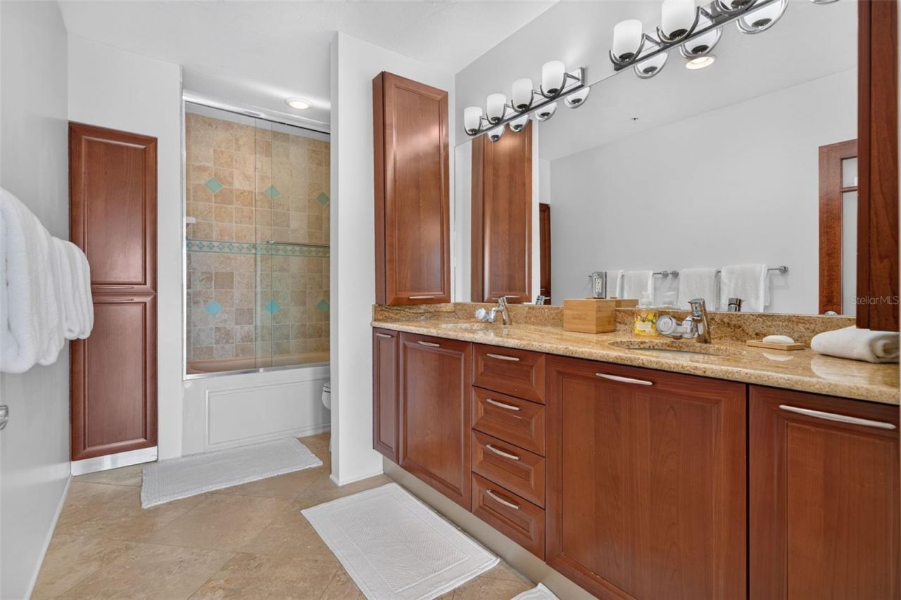 433 Central Avenue, Sarasota, FL 34236 Photo