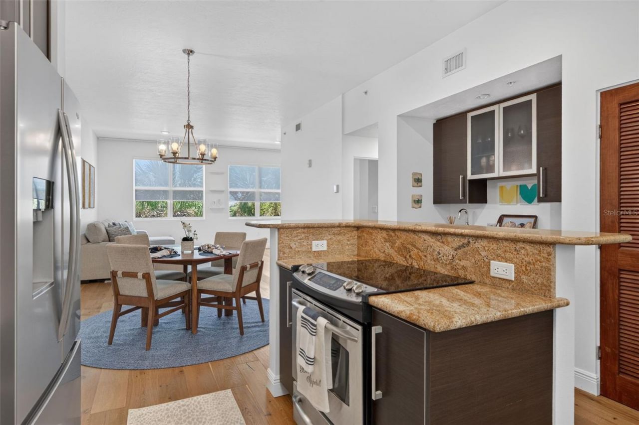 433 Central Avenue, Sarasota, FL 34236 Photo