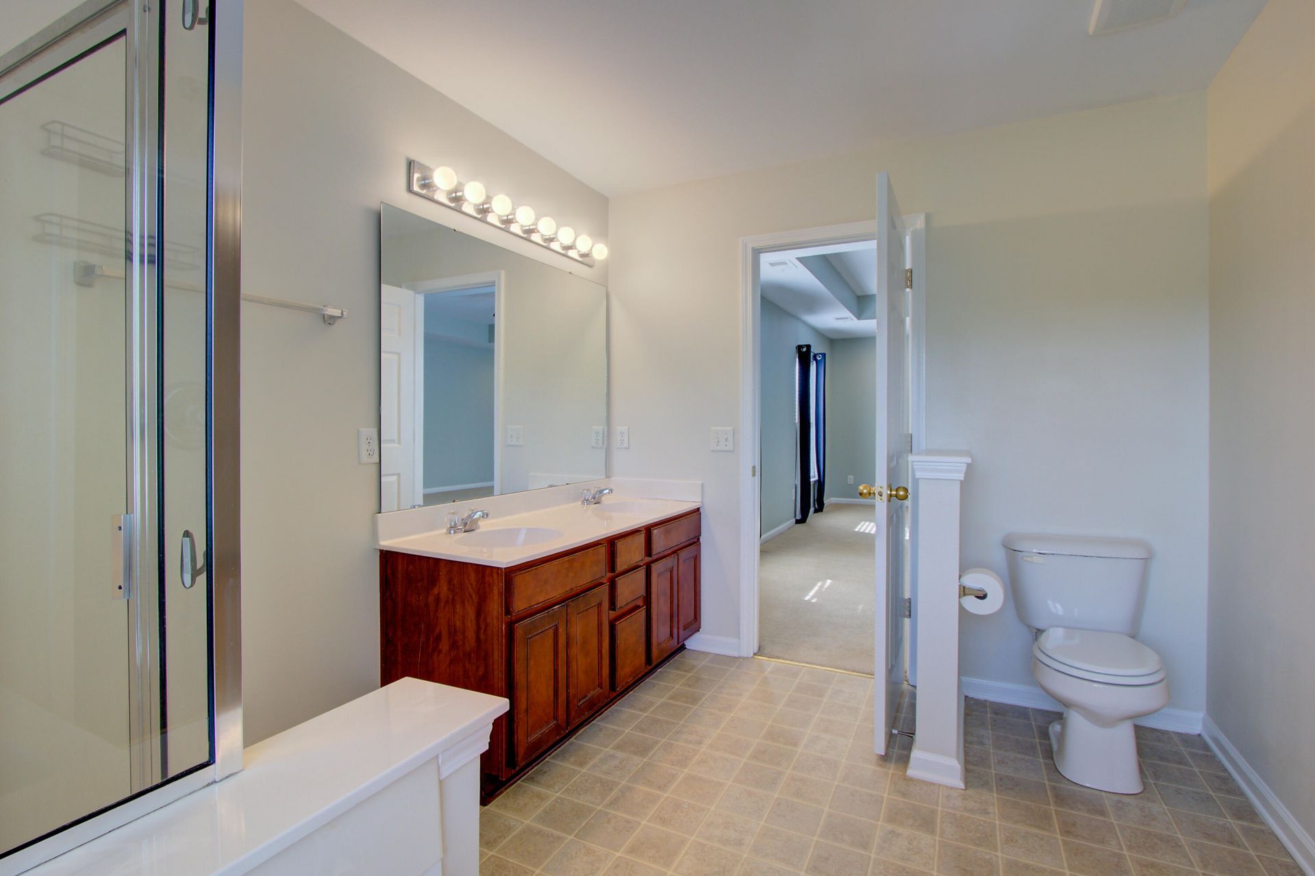 130 Decatur Drive Photo 16