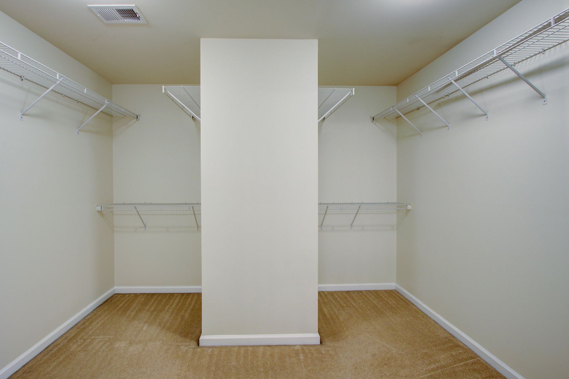 130 Decatur Drive Photo 17