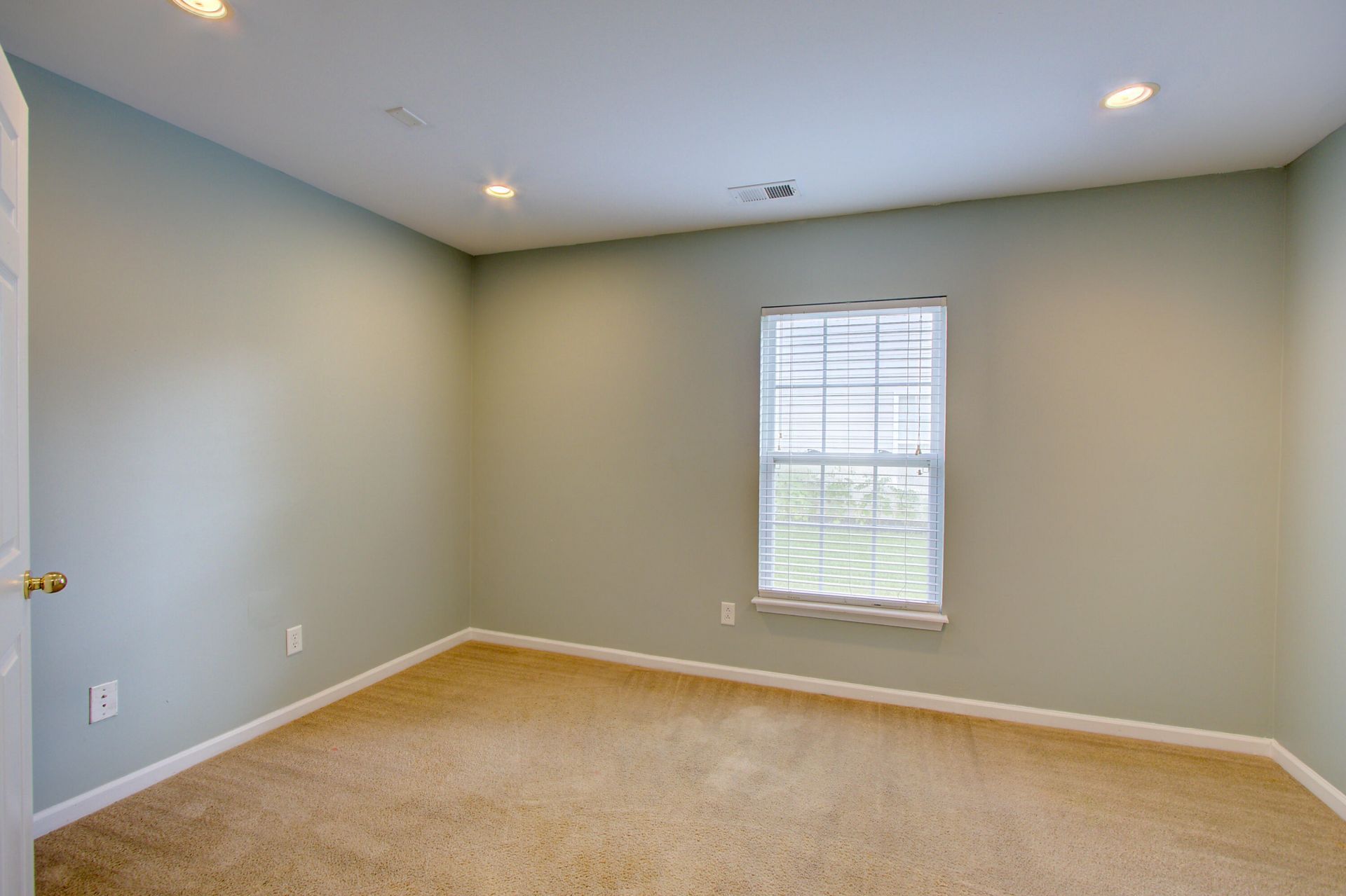 130 Decatur Drive Photo 19