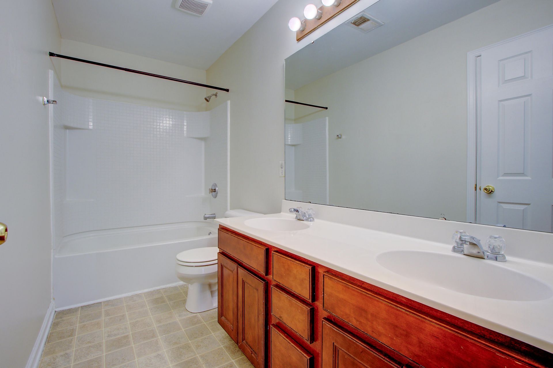 130 Decatur Drive Photo 23