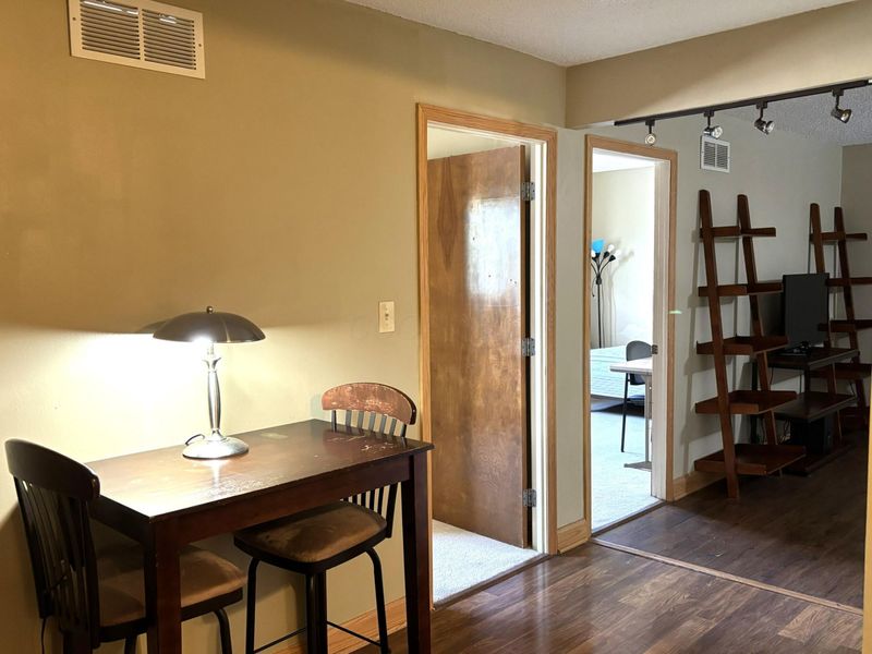 364 W Lane Avenue, Unit 323, Columbus, OH 43201 Photo 13