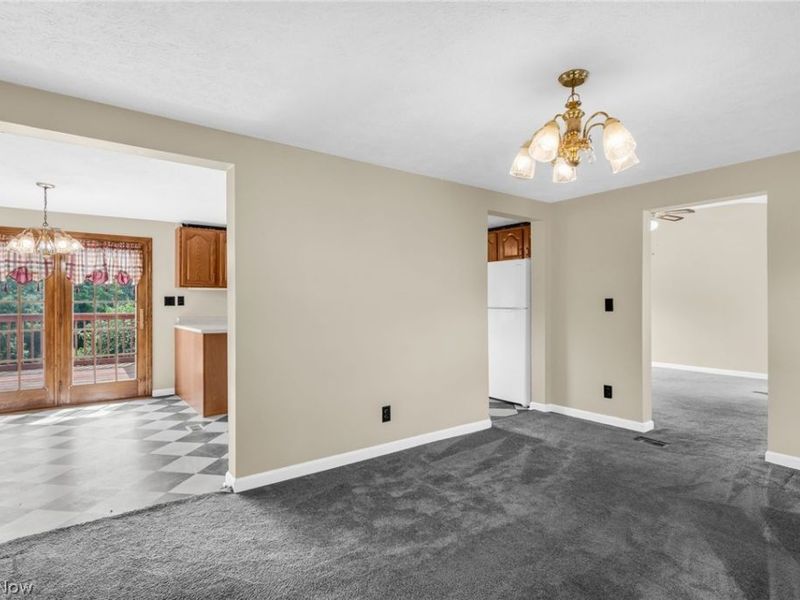 8608 Goddard Craft Lane, Cambridge, OH 43725 Photo 12