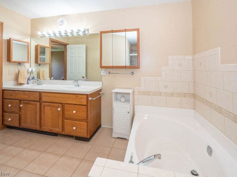 831 Auburn Hills Dr., Unit A, Boardman, OH 44512 Photo 20