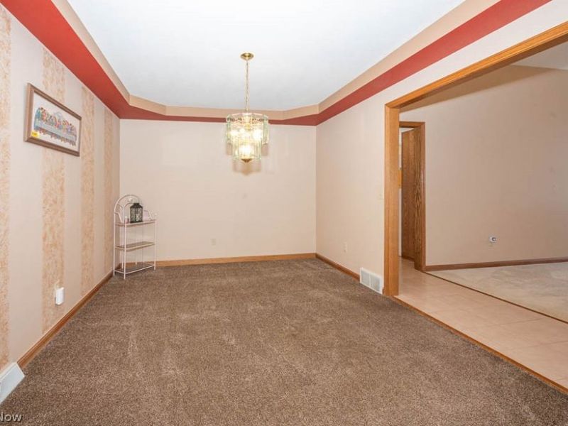 831 Auburn Hills Dr., Unit A, Boardman, OH 44512 Photo 4