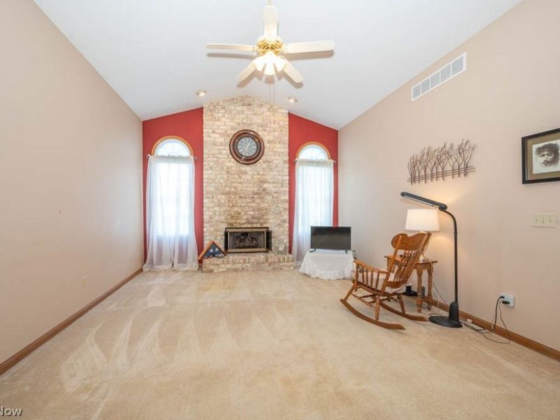 831 Auburn Hills Dr., Unit A, Boardman, OH 44512 Photo 6