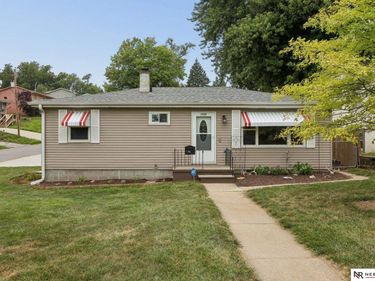 7202 Northridge Drive, Omaha, NE 68112