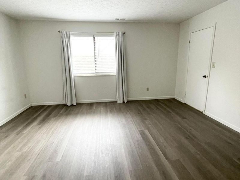 2172 Hedgerow Road, Unit 2172C, Columbus, OH 43220 Photo 13