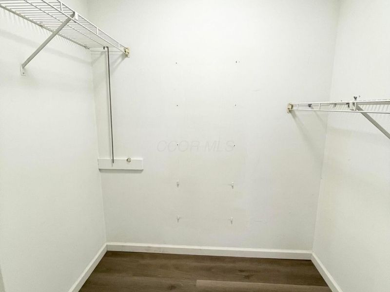 2172 Hedgerow Road, Unit 2172C, Columbus, OH 43220 Photo 19