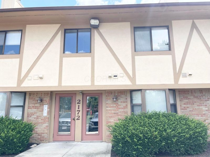 2172 Hedgerow Road, Unit 2172C, Columbus, OH 43220 Photo 2