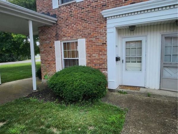 843 Clareridge Lane, Centerville, OH 45458
