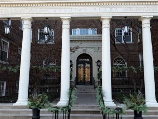 4618 Warwick Boulevard, Unit 4D, Kansas City, MO 64112