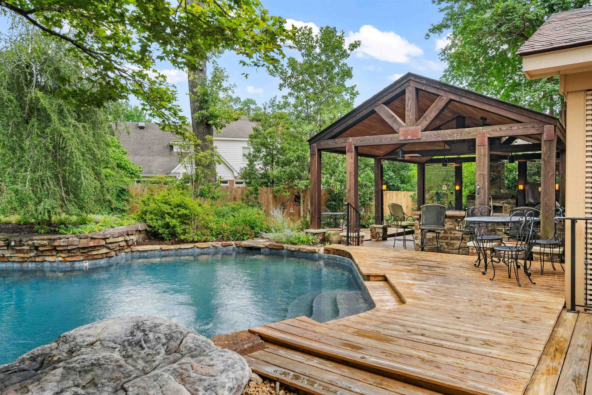 8594 Buckthorn Cv, Germantown, TN 38139 Main Photo