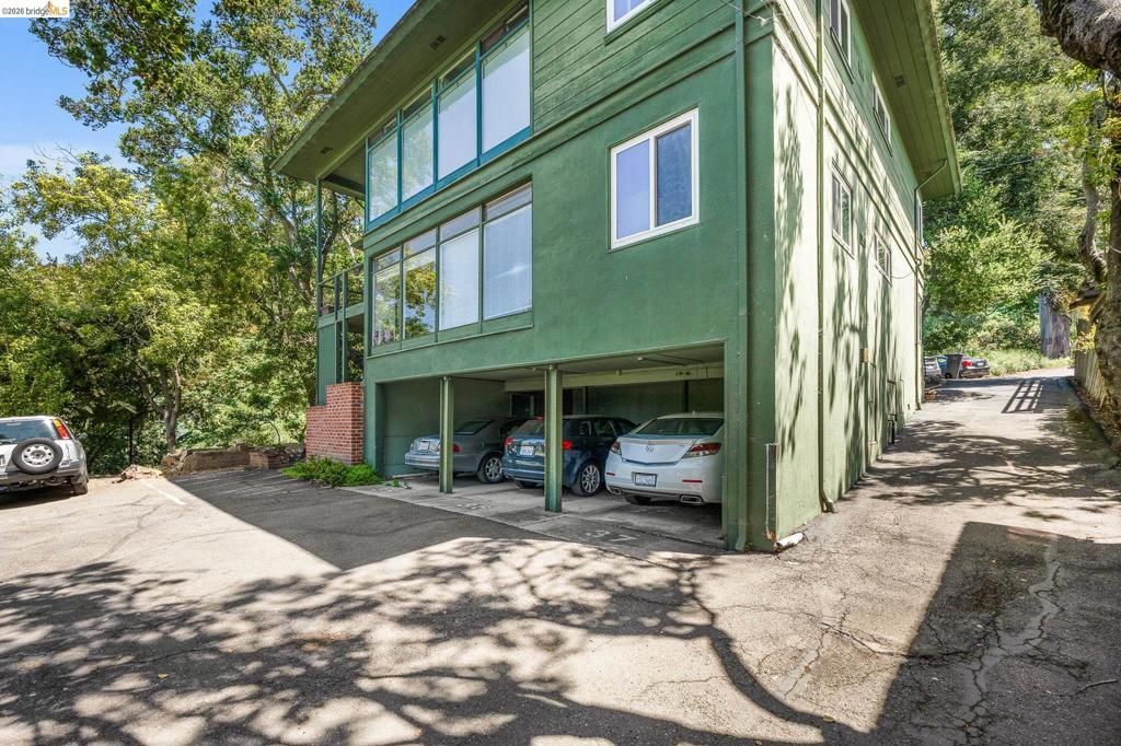 1730 Highland Pl, Unit 1, Berkeley, CA 94709 Main Photo