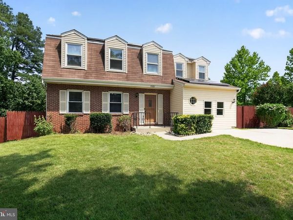 5201 ALDERSHOT DRIVE, LANHAM, MD 20706