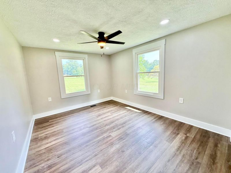 12761 Old Mansfield Road, Mount Vernon, OH 43050 Photo 17