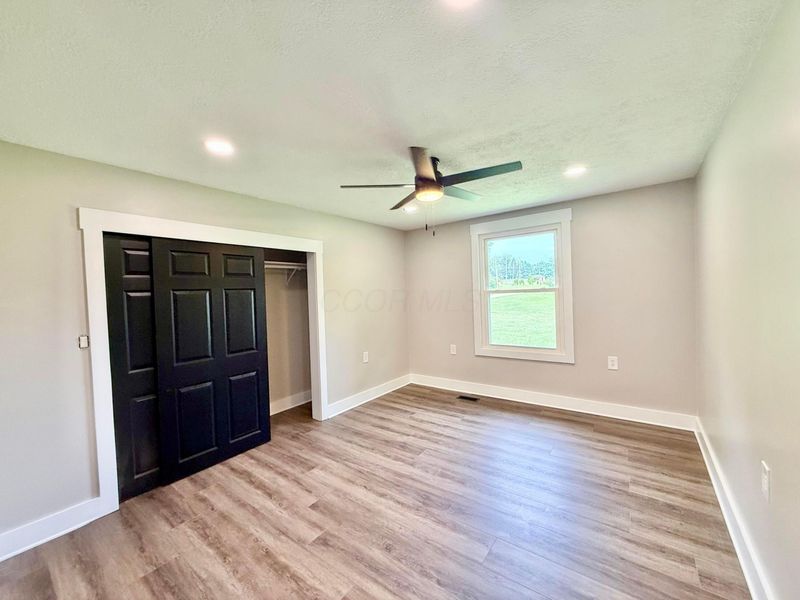 12761 Old Mansfield Road, Mount Vernon, OH 43050 Photo 18