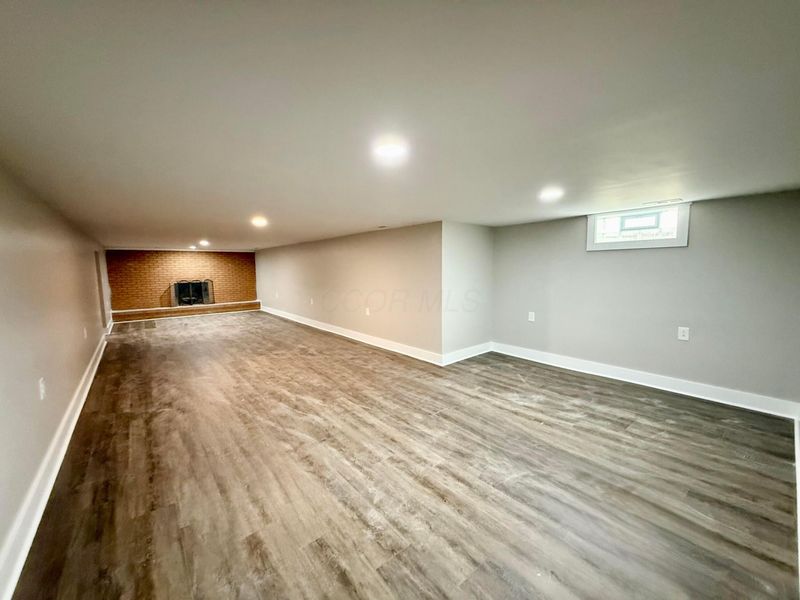 12761 Old Mansfield Road, Mount Vernon, OH 43050 Photo 22