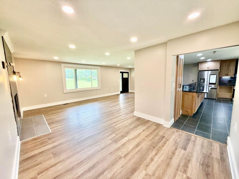 12761 Old Mansfield Road, Mount Vernon, OH 43050 Photo 8