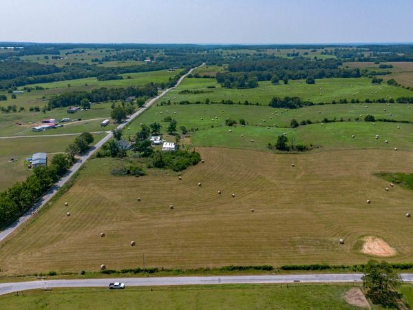 000 Farm Rd 2000, Verona, MO 65769