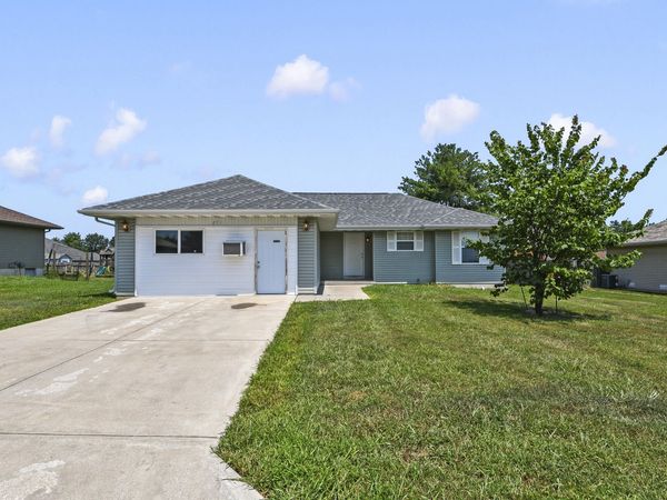271 Maplewood Drive , Highlandville, MO 65669