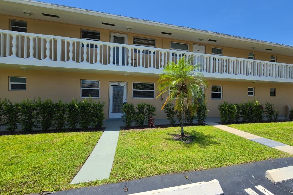 2192 NE 1st Way, Unit 103, Boynton Beach, FL 33435 Photo