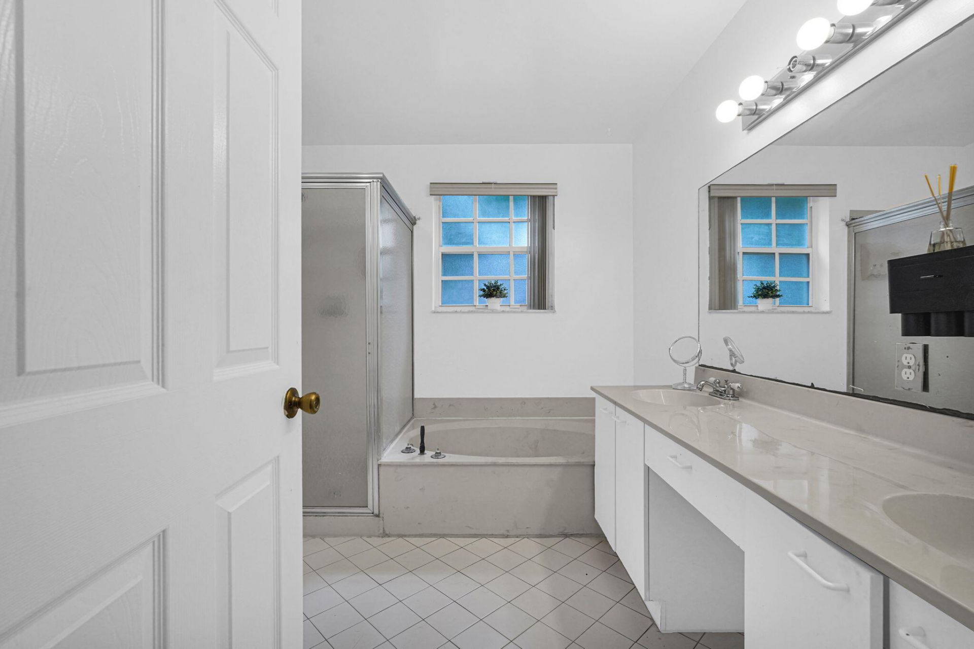 527 NW 87th Lane, Coral Springs, FL 33071 Photo