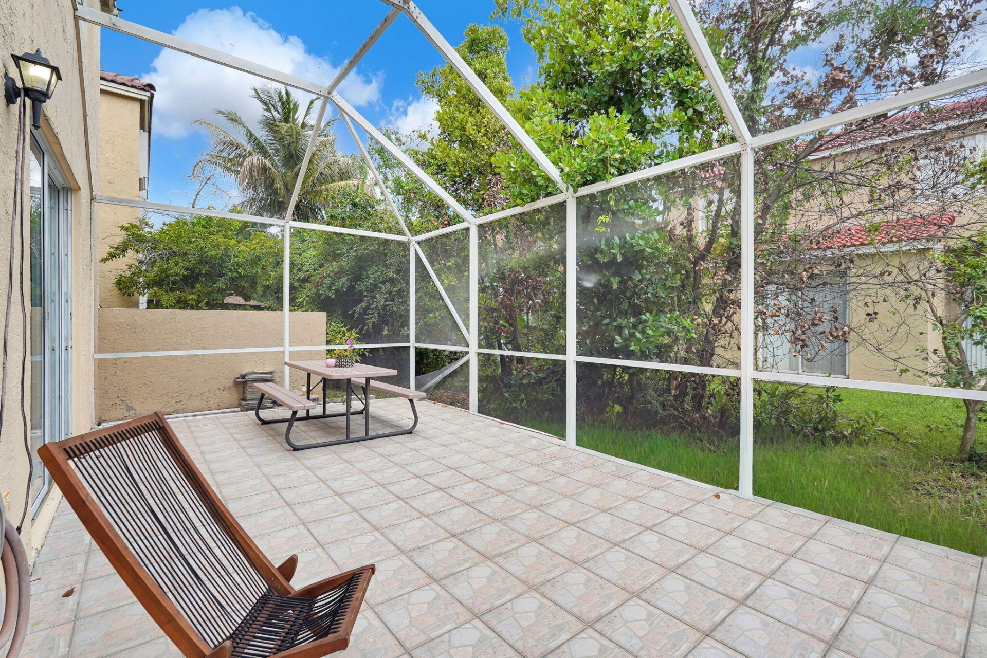 527 NW 87th Lane, Coral Springs, FL 33071 Photo