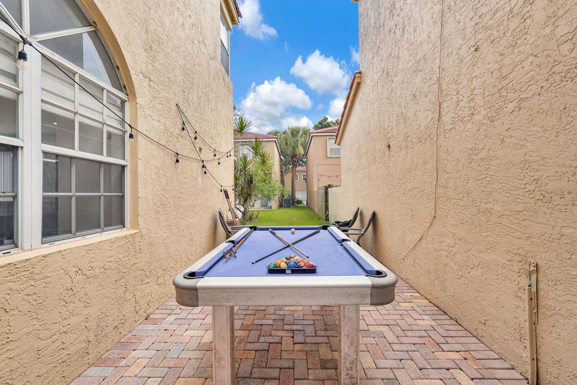 527 NW 87th Lane, Coral Springs, FL 33071 Photo