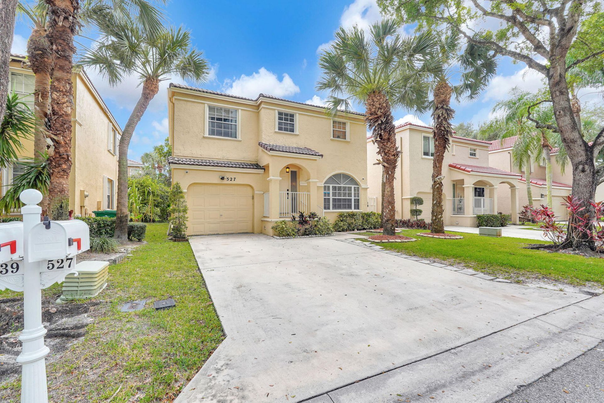 527 NW 87th Lane, Coral Springs, FL 33071 Photo