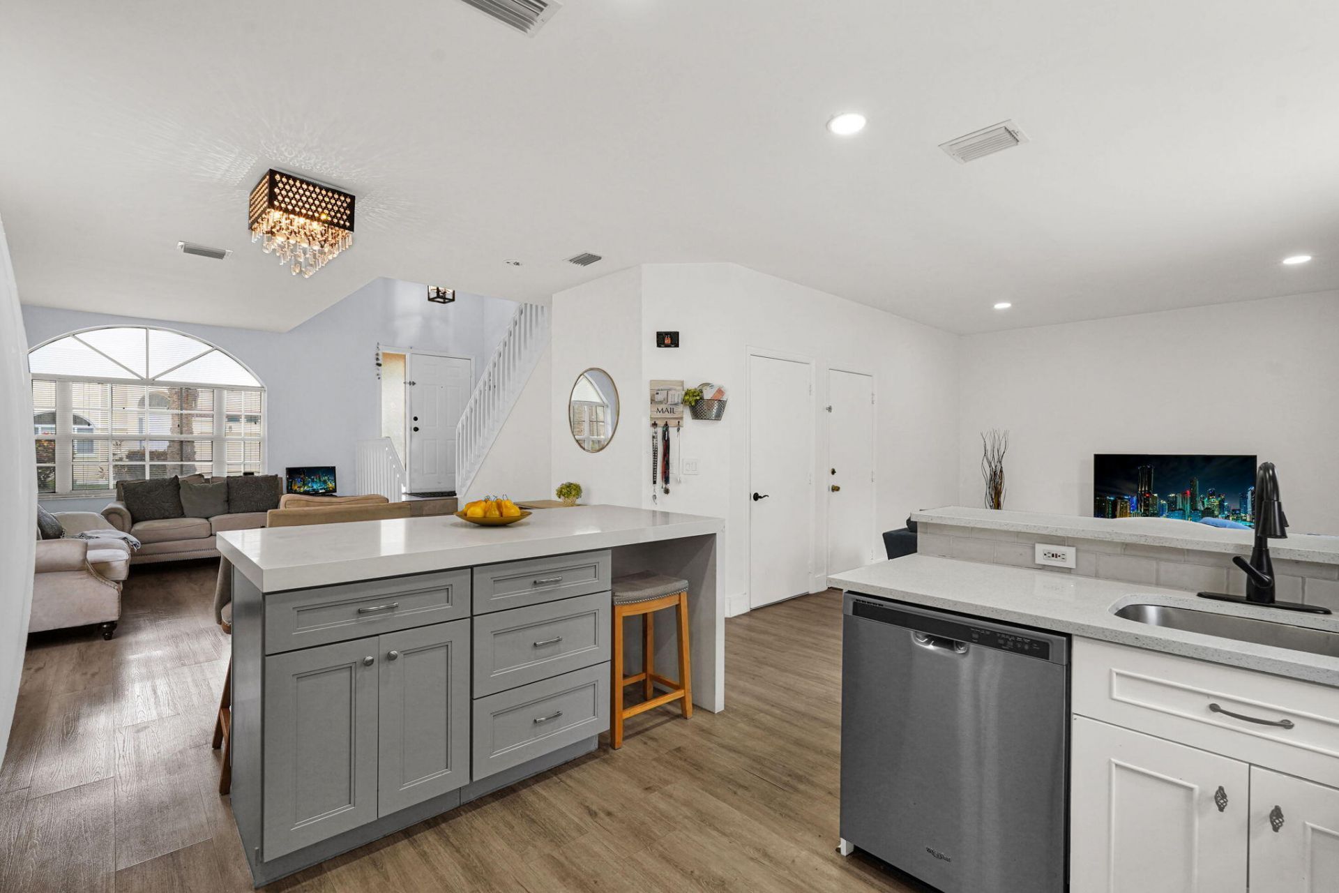527 NW 87th Lane, Coral Springs, FL 33071 Photo