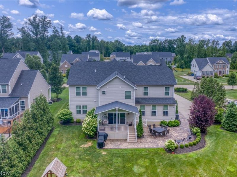 2631 Palmer Lane , Avon, OH 44011 Photo 2