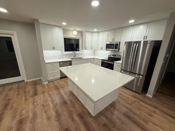 1306 Skyline Drive, Decorah, IA 52101