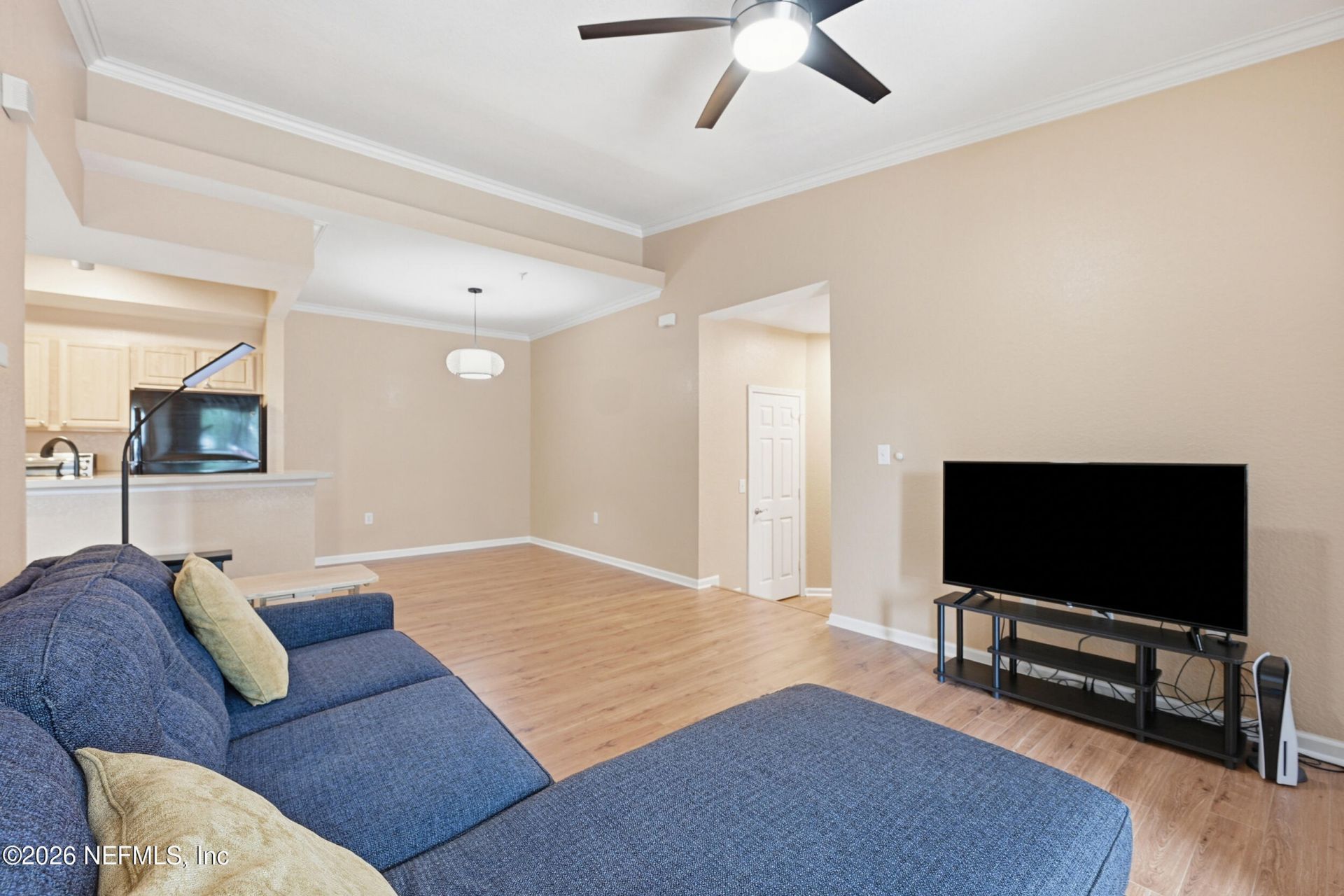 10075 Gate Parkway N, Unit 911, Jacksonville, FL 32246 Photo