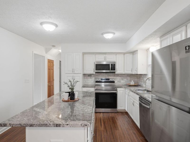 6983 Nocturne Road N, Reynoldsburg, OH 43068 Photo 15