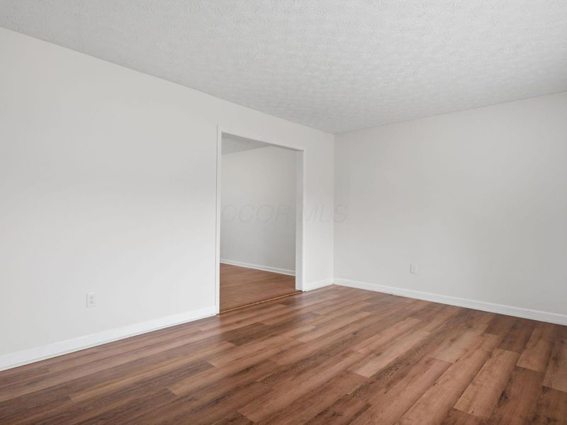 6983 Nocturne Road N, Reynoldsburg, OH 43068 Photo 4