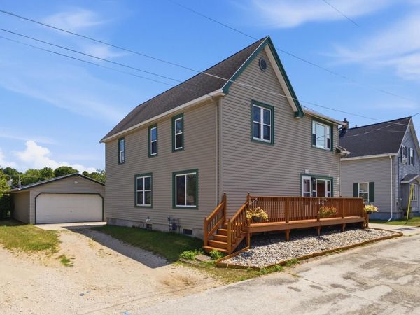 111 S 3rd AVENUE, Saint Nazianz, WI 54232
