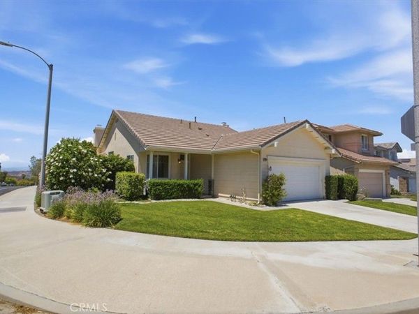 20223 Gratland, Canyon Country, CA 91351