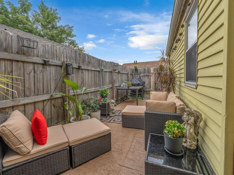 1622 Park Row Drive, Unit B, Columbus, OH 43235 Photo 19