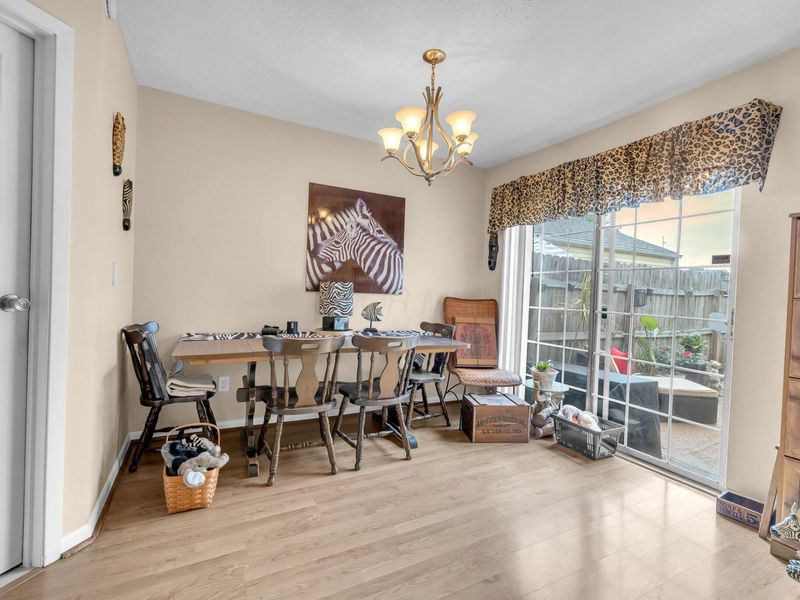1622 Park Row Drive, Unit B, Columbus, OH 43235 Photo 6